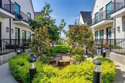 128 S Cooper Street, Arlington, TX 76013 - Photo 6