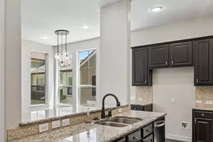 6722 Plaza Via, Irving, TX 75039 - Photo 14