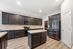 6610 Driftwood Ln, Rowlett, TX 75089 - Photo 8