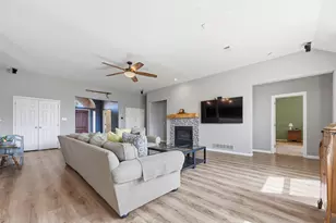 6610 Driftwood Ln, Rowlett, TX 75089 - Photo 6