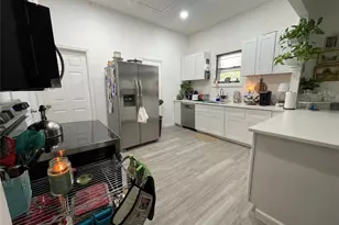 200 S Austin St, Rice, TX 75155 - Photo 2