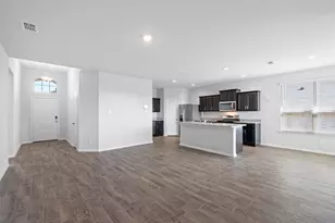 9749 Fallston Dr, Fort Worth, TX 76108 - Photo 4