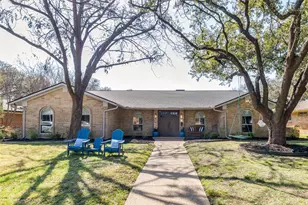 6318 Glennox Ln, Dallas, TX 75214 - Photo 2