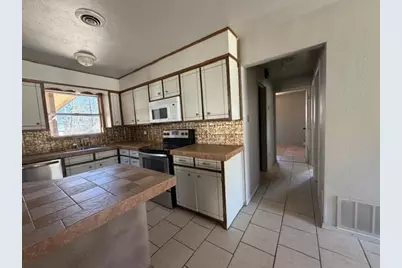 1101 Sierra Vista, Granbury, TX 76048 - Photo 14