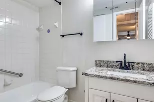 10216 Regal Oaks Dr, Dallas, TX 75230 - Photo 8