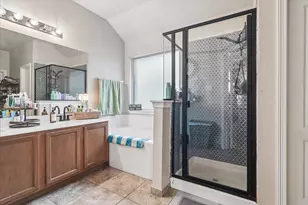 220 Chesterfield Cir, Waxahachie, TX 75165 - Photo 18