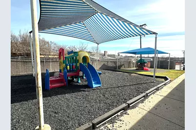 2210 Kelly Boulevard, Carrollton, TX 75006 - Photo 10