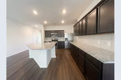 1310 Meadow Creek Drive, Princeton, TX 75407 - Photo 6