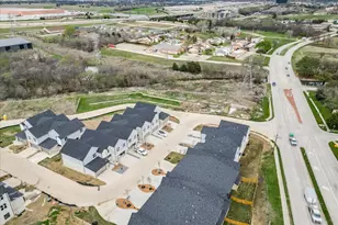 810 Premier Pkwy, Grand Prairie, TX 75051 - Photo 36