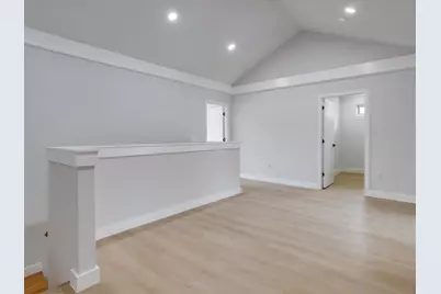 810 Premier Parkway, Grand Prairie, TX 75051 - Photo 16