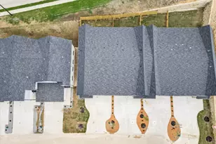 810 Premier Pkwy, Grand Prairie, TX 75051 - Photo 34