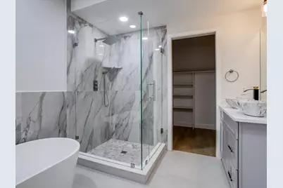 810 Premier Parkway, Grand Prairie, TX 75051 - Photo 22