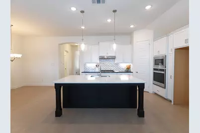 6200 Cobbetts Pond Lane, Fort Worth, TX 76179 - Photo 8