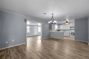 409 Greenleaf Dr, Lacy Lakeview, TX 76705 - Photo 6