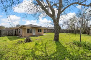 409 Greenleaf Dr, Lacy Lakeview, TX 76705 - Photo 24