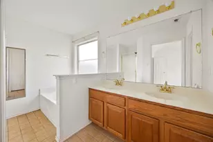 1021 Miles Ave, Burleson, TX 76028 - Photo 14