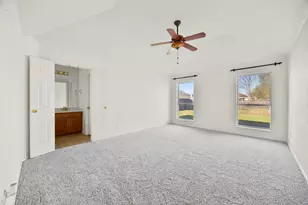 1021 Miles Ave, Burleson, TX 76028 - Photo 12