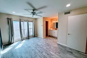 2535 Wedglea Dr, Dallas, TX 75211 - Photo 8