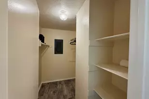 2535 Wedglea Dr, Dallas, TX 75211 - Photo 14