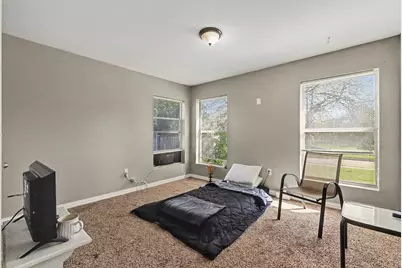 401 E 8th Street, Irving, TX 75060 - Photo 16