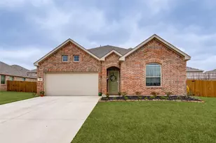 1213 Dragon Wy, Azle, TX 76020 - Photo 2