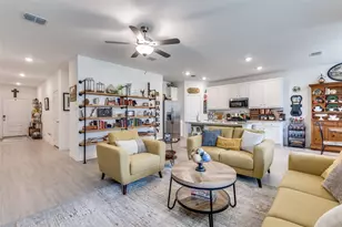 1213 Dragon Wy, Azle, TX 76020 - Photo 18