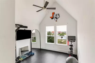 984 Thoroughbred Avenue, Frisco, TX 75036 - Photo 20