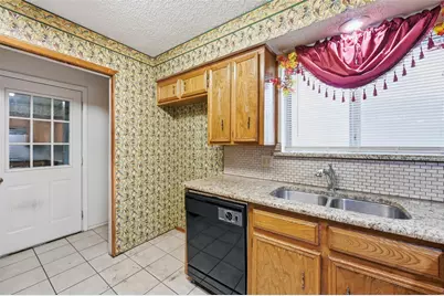 4300 Spring Hill Lane, Arlington, TX 76016 - Photo 20