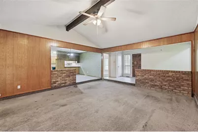 4300 Spring Hill Lane, Arlington, TX 76016 - Photo 14