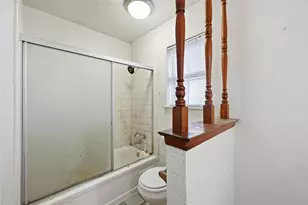 4300 Spring Hill Ln, Arlington, TX 76016 - Photo 26