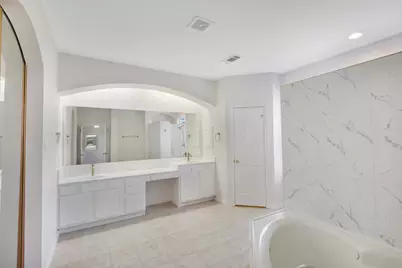 9618 Peach Tree Lane, Rowlett, TX 75089 - Photo 14