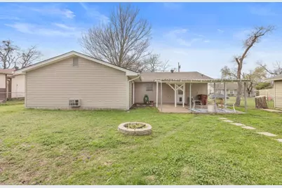 1320 Elm Street, Bonham, TX 75418 - Photo 32