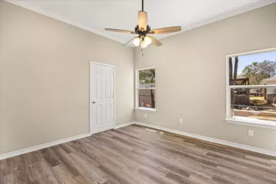 4403 N Port Ridglea Court, Granbury, TX 76049 - Photo 14