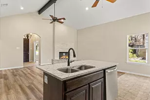 4403 N Port Ridglea Ct, Granbury, TX 76049 - Photo 10