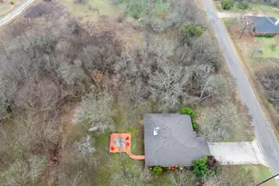 12213 Rolling Oaks Dr, Whitney, TX 76692 - Photo 28