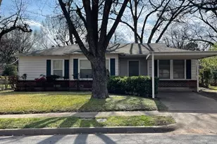 2008 Goldenrod Ln, Arlington, TX 76013 - Photo 2