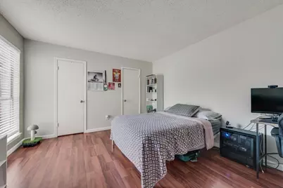 2643 Via Ventura Circle, Carrollton, TX 75006 - Photo 18