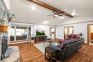 1111 Berkshire Ct, Trophy Club, TX 76262 - Photo 8