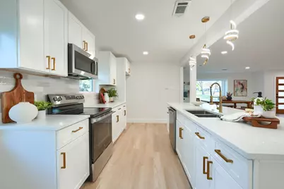 3525 Courtdale Drive, Farmers Branch, TX 75234 - Photo 16