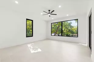 10434 Vinemont St, Dallas, TX 75218 - Photo 28