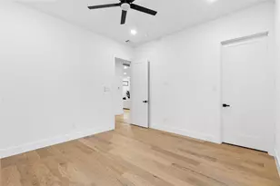 10434 Vinemont St, Dallas, TX 75218 - Photo 16