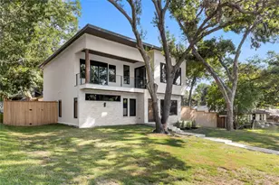 10434 Vinemont St, Dallas, TX 75218 - Photo 1