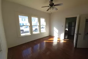 1335 S Lake St, Fort Worth, TX 76104 - Photo 8