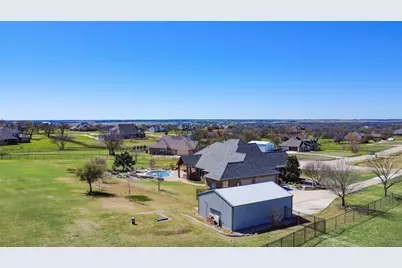 3221 Sheriff Lane, Ponder, TX 76259 - Photo 32