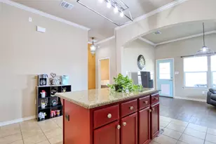 933 Heston Cir, Robinson, TX 76706 - Photo 8
