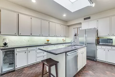 5845 Farquhar Lane, Dallas, TX 75209 - Photo 12