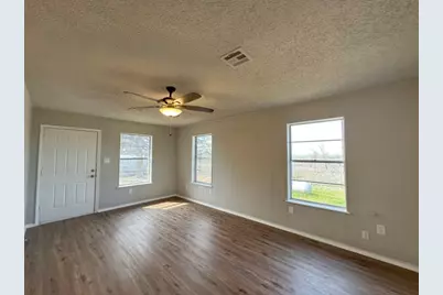 1045 Hcr 2124 Loop, Whitney, TX 76692 - Photo 8