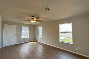 1045 Hcr 2124 Loop, Whitney, TX 76692 - Photo 8