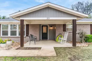 201 N Lamar St, Edgewood, TX 75117 - Photo 2