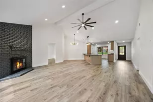 912 Sandhurst Dr, Plano, TX 75025 - Photo 6